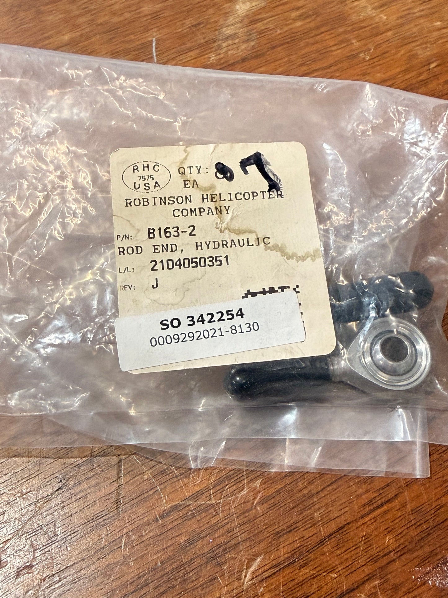 B163-2 ROD END, HYDRAULIC