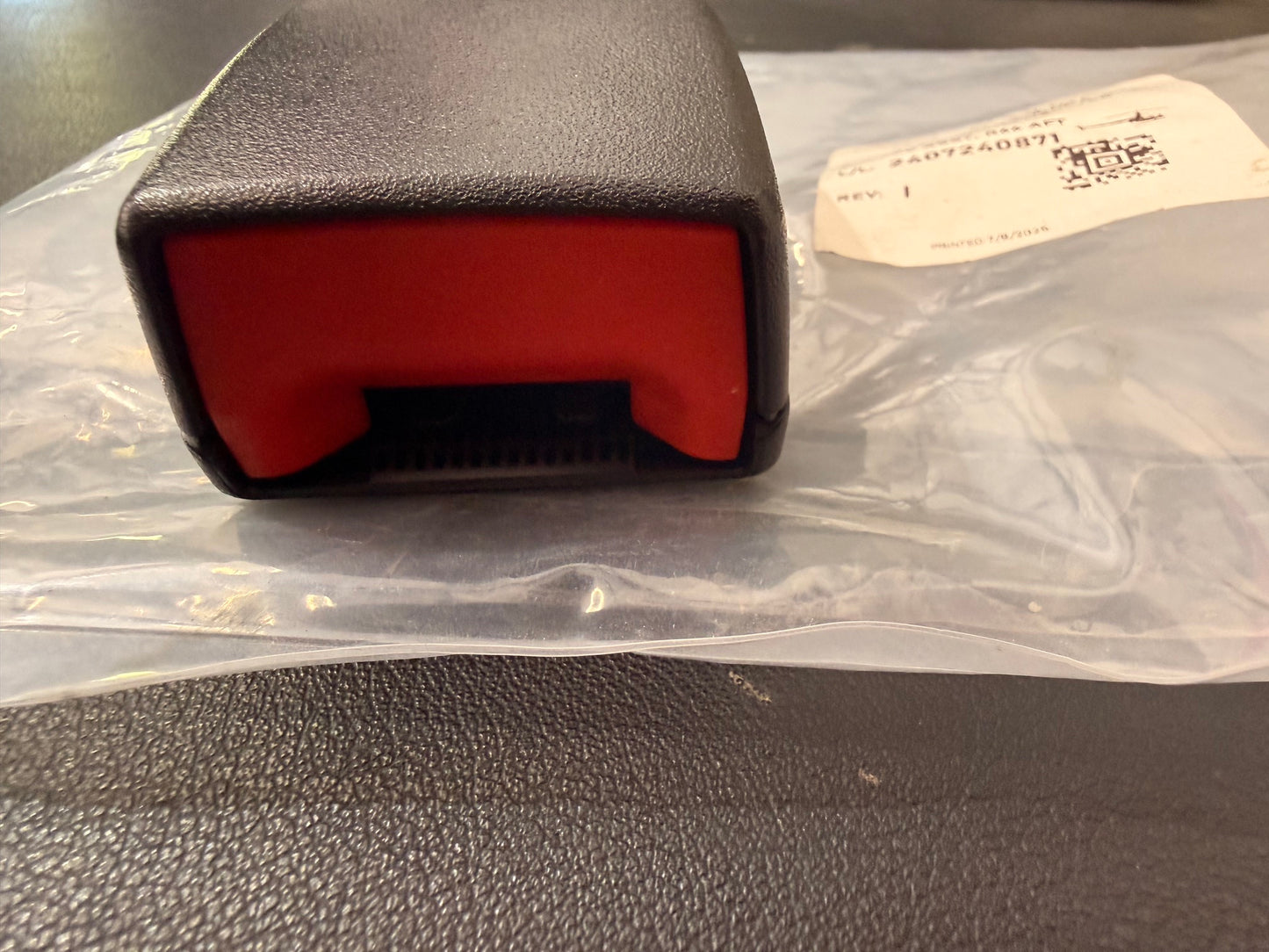 F628-6 BUCKLE ASSY, R66 AFT