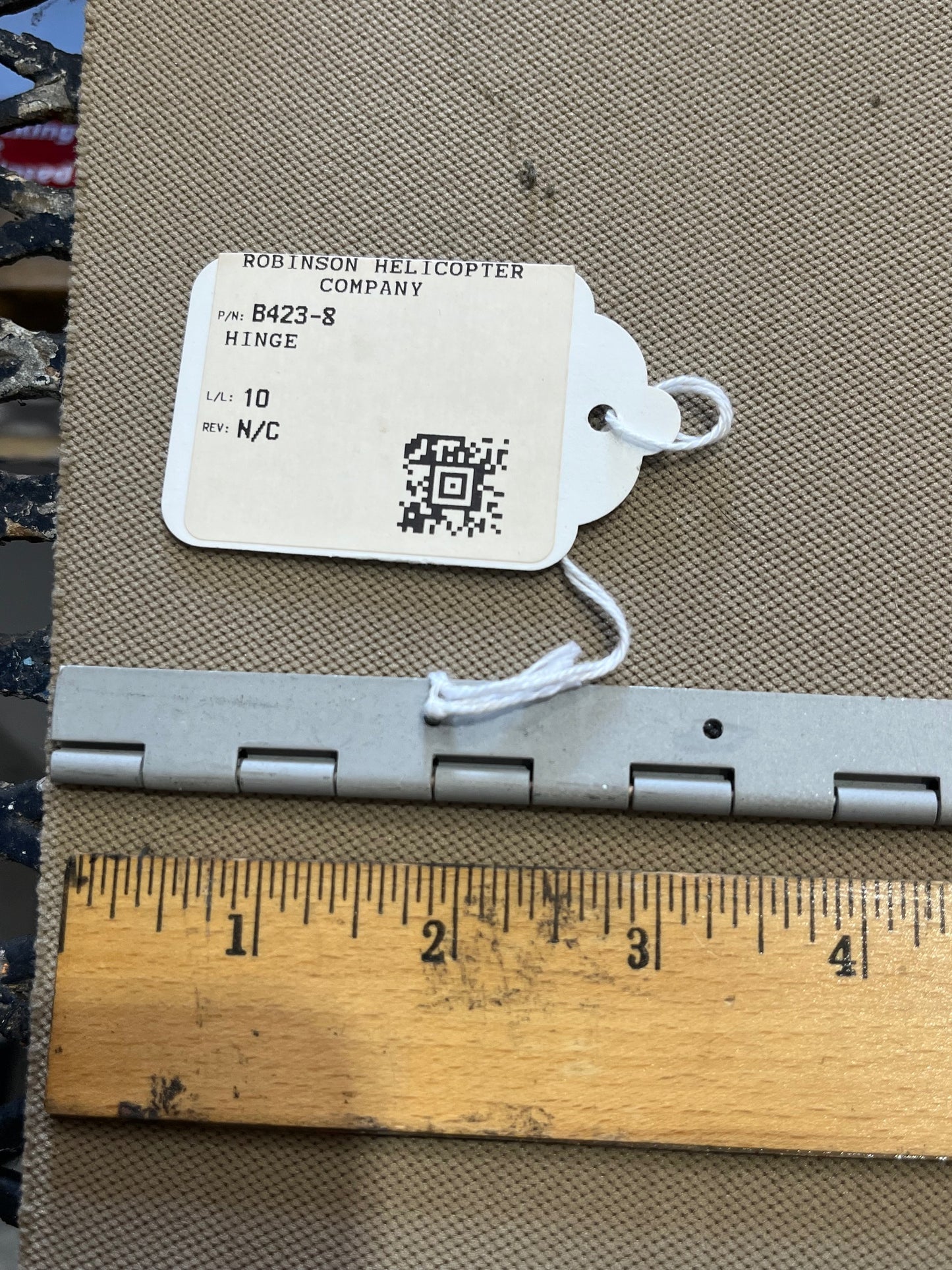 B423-8 HINGE