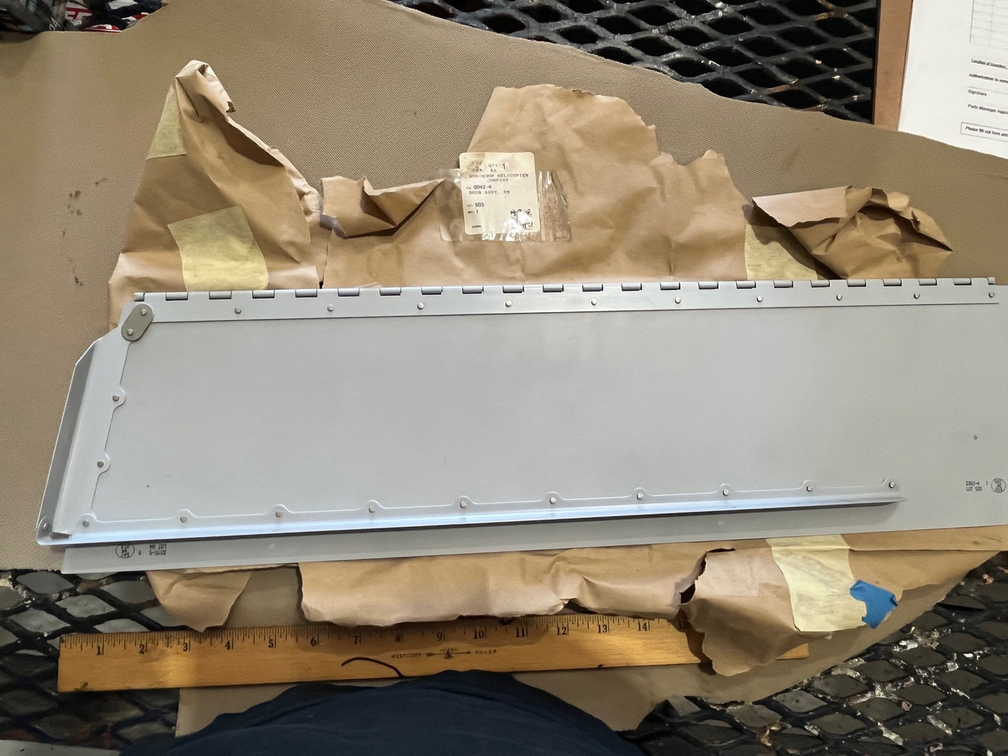 D042-4 DOOR ASSY