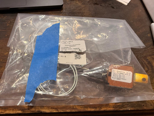 D799-7 FREEZE SWITCH