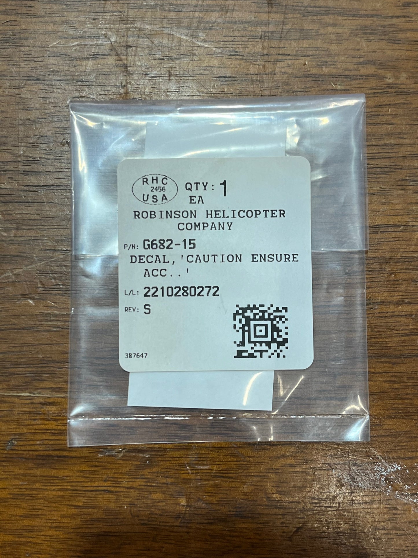 G682-15 DECAL, CAUTION ENSURE ACC