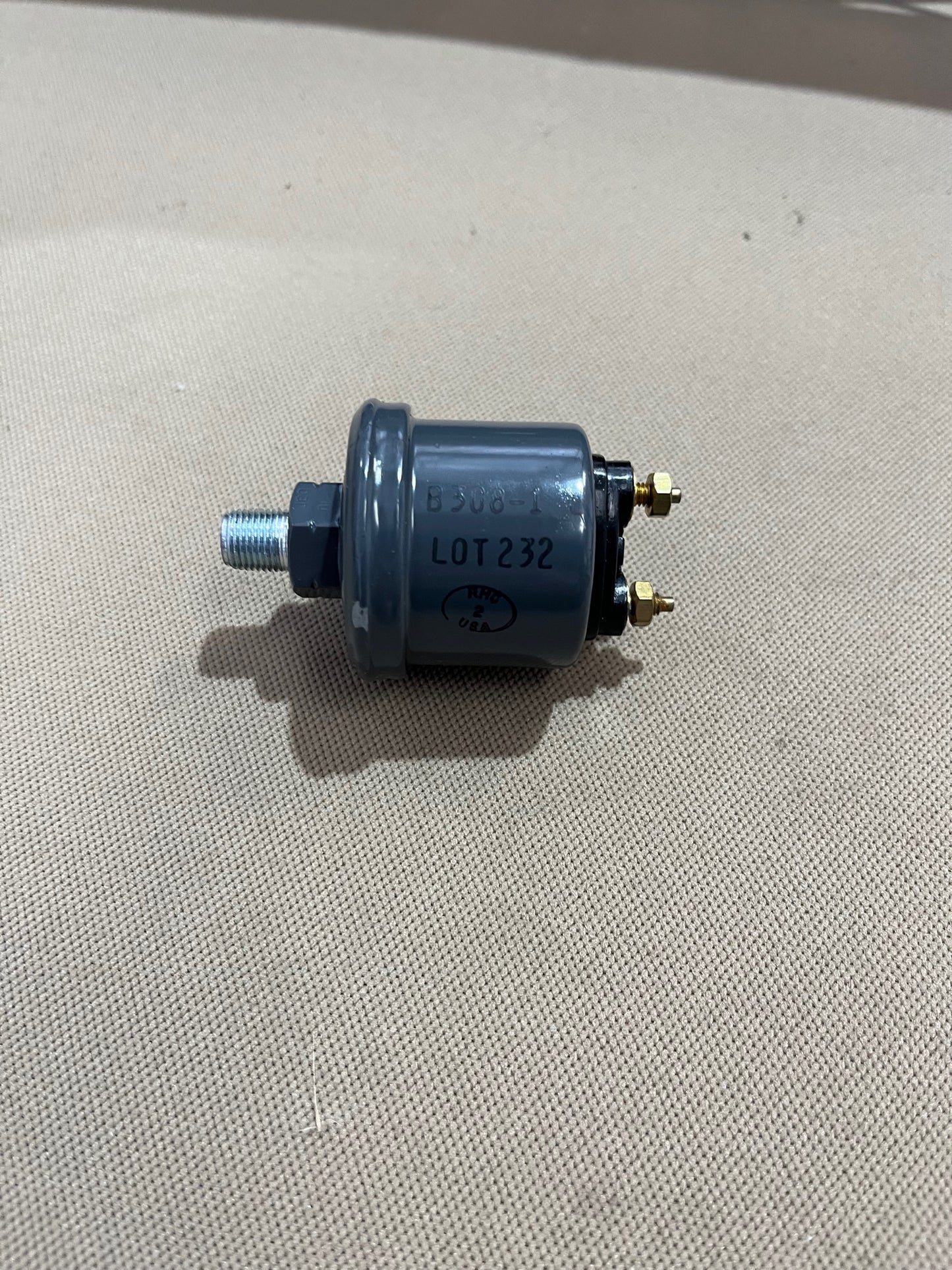 B308-1 OIL PRESSURE SENDER